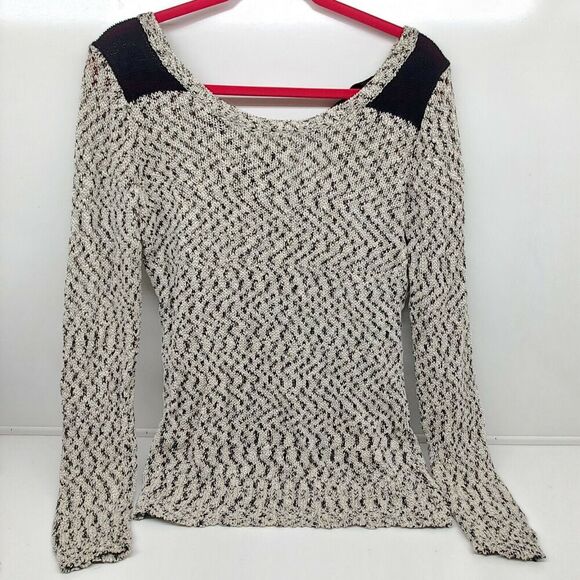 Maurices knit sweater size medium white and black tie back (U) - Picture 1 of 6